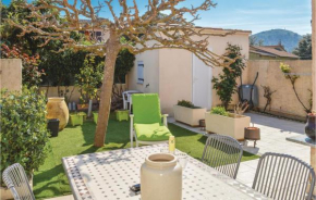 Гостиница Three-Bedroom Holiday Home in Sarrola Carcopino  Саррола-Каркопино